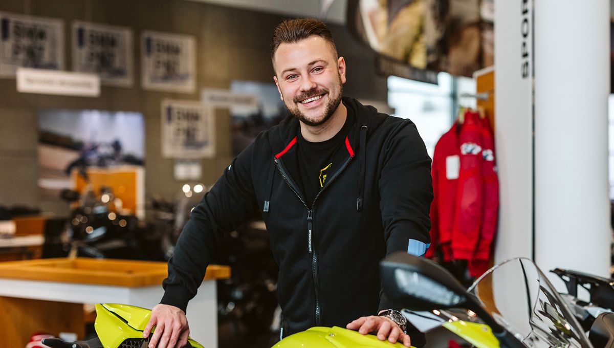 Szymon Rozynek Doradca ds. Sprzedaży Motocykli i Akcesoriów Motocyklowych